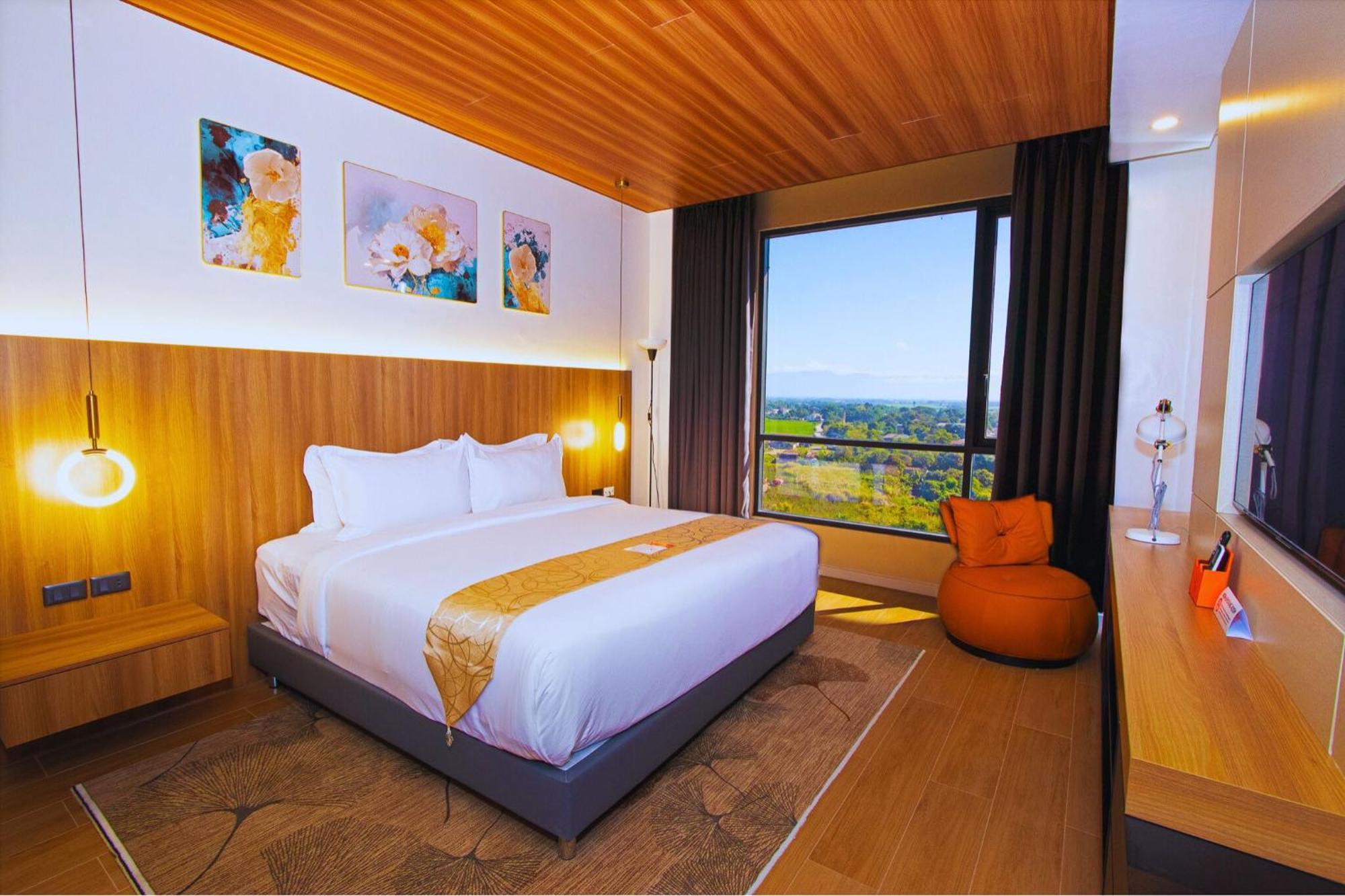 Levo Hotel Urdaneta Buitenkant foto